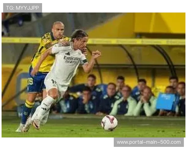 维尼修斯闪电破门助皇马领先，锋线效率提升